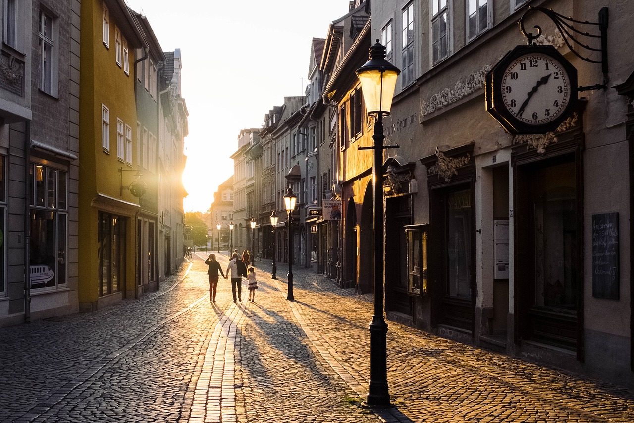 Guided sightseeing and free time balance on Cosmos Trafalgar Globus itineraries