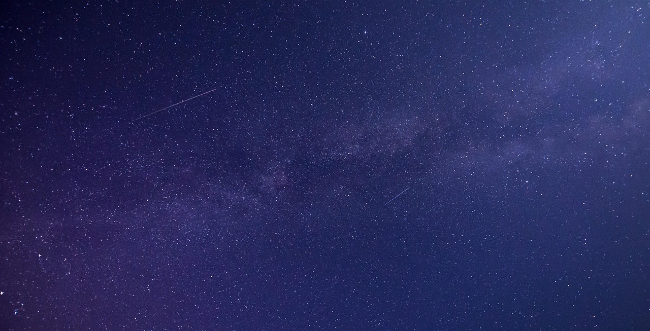 Tenerife stargazing night sky over Teide National Park